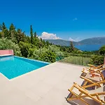 Helios Sea View & Private Pool Near Villa Fiskardo