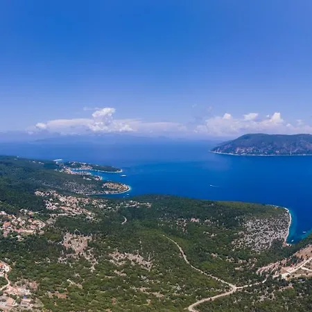Helios Sea View & Private Pool Near