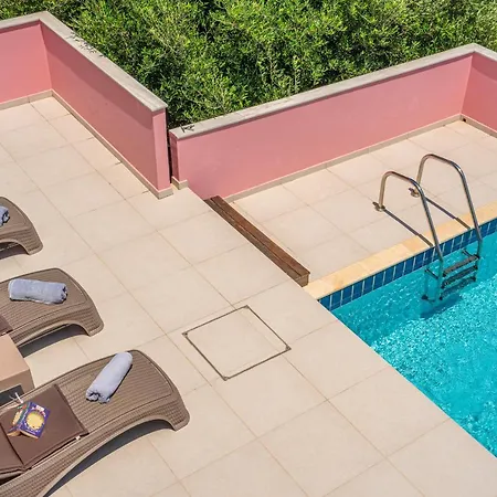 Helios Sea View & Private Pool Near Βίλα Φισκάρδο