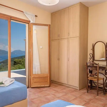 Helios Sea View & Private Pool Near Вилла *