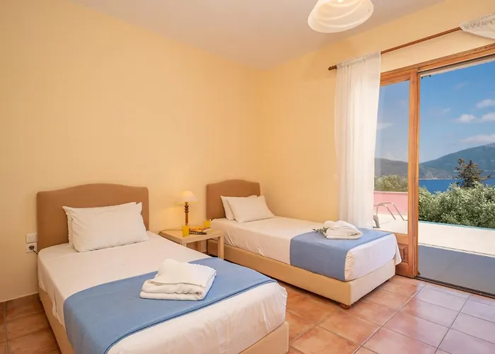 Helios Sea View & Private Pool Near Willa