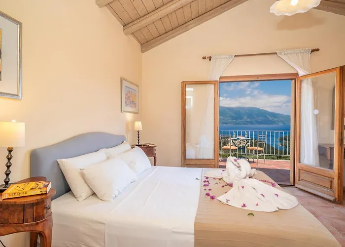 Willa Helios Sea View & Private Pool Near Fiskardo