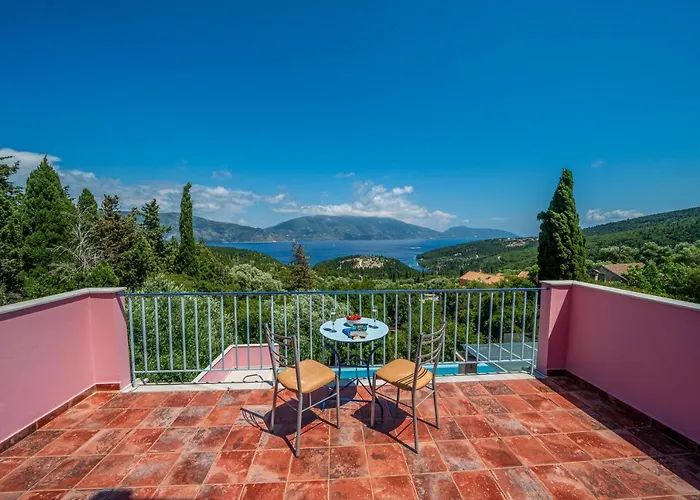 Helios Sea View & Private Pool Near *