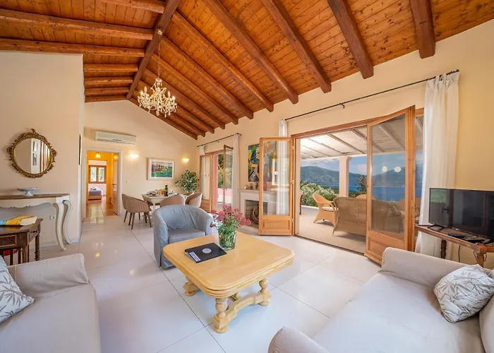 Helios Sea View & Private Pool Near * Fiskardo